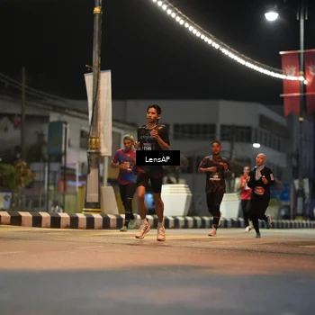 Runner Photo 5773976