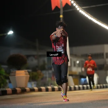 Runner Photo 5773987