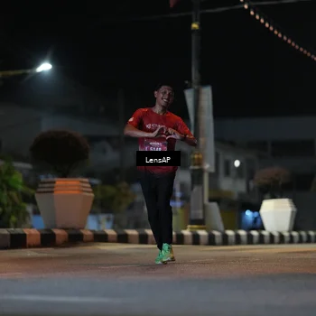 Runner Photo 5773992