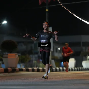 Runner Photo 5773996