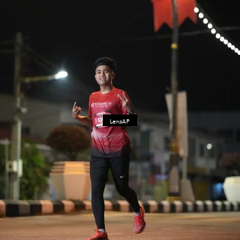 Runner Photo 5774015