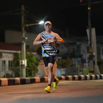 Runner Photo 5774030