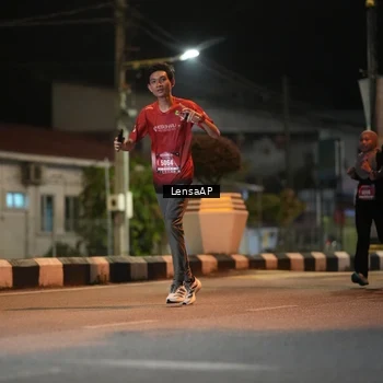 Runner Photo 5774031