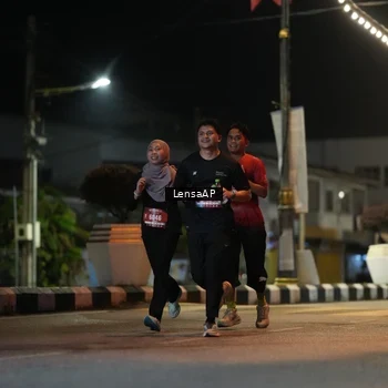 Runner Photo 5774033
