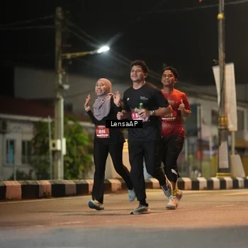 Runner Photo 5774035