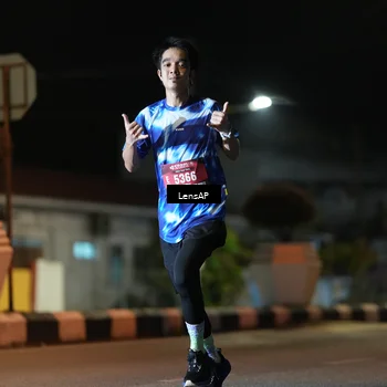 Runner Photo 5774045