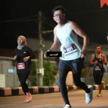 Runner Photo 5774049