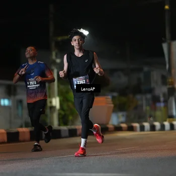 Runner Photo 5774064