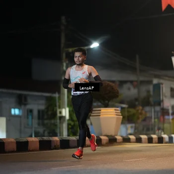 Runner Photo 5774088