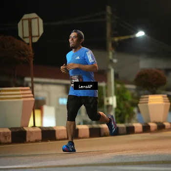 Runner Photo 5774106
