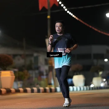 Runner Photo 5774119