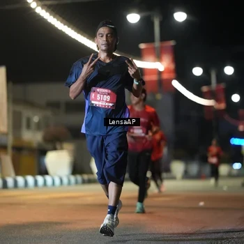 Runner Photo 5774122