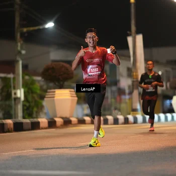 Runner Photo 5774143