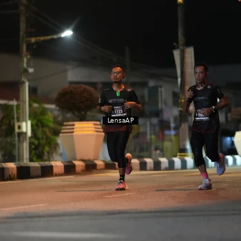 Runner Photo 5774148