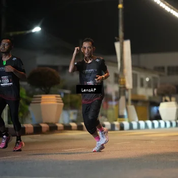 Runner Photo 5774151