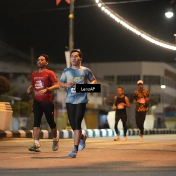 Runner Photo 5774192