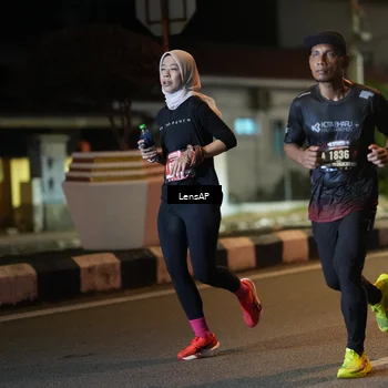 Runner Photo 5774236