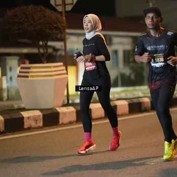 Runner Photo 5774237