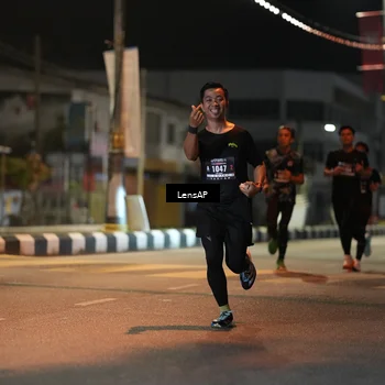 Runner Photo 5774255