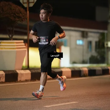 Runner Photo 5774275