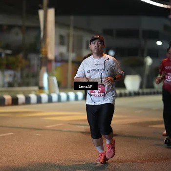Runner Photo 5774300