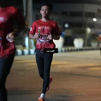 Runner Photo 5774309
