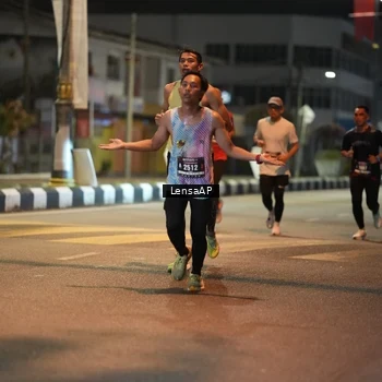 Runner Photo 5774314