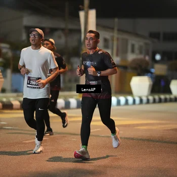 Runner Photo 5774330