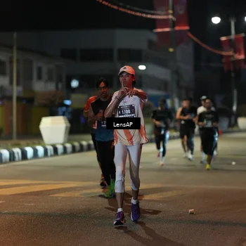 Runner Photo 5774333