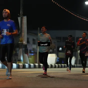 Runner Photo 5774355