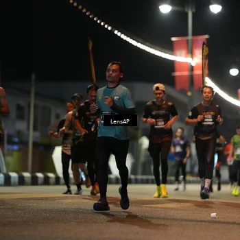 Runner Photo 5774370