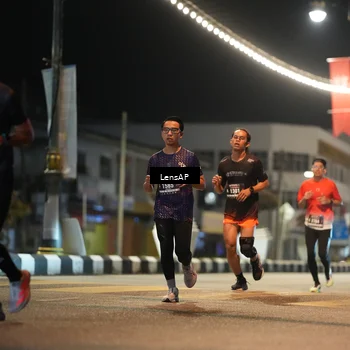 Runner Photo 5774379