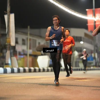 Runner Photo 5774392