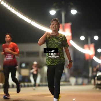 Runner Photo 5774396
