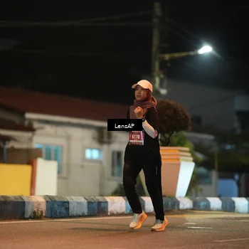 Runner Photo 5774399