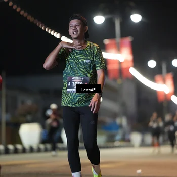 Runner Photo 5774400