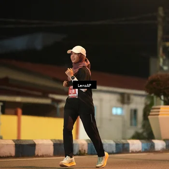 Runner Photo 5774404