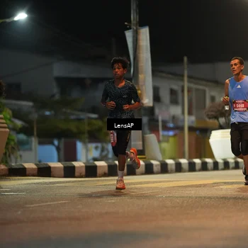 Runner Photo 5774422