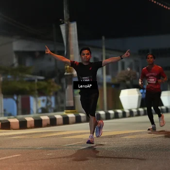 Runner Photo 5774446