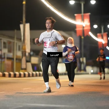 Runner Photo 5774470
