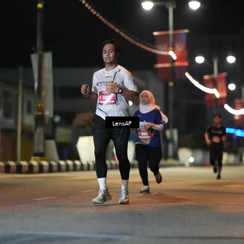 Runner Photo 5774472