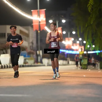 Runner Photo 5774480