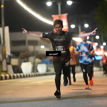 Runner Photo 5774524