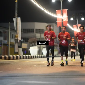 Runner Photo 5774557