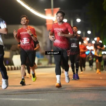 Runner Photo 5774576