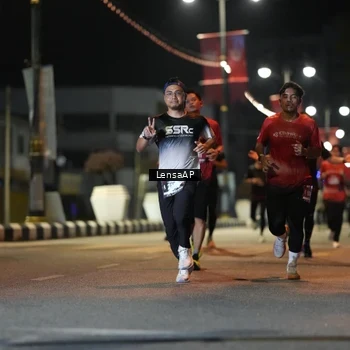 Runner Photo 5774577