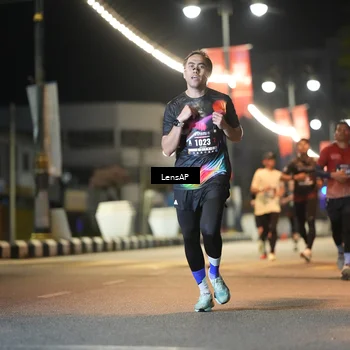 Runner Photo 5774596