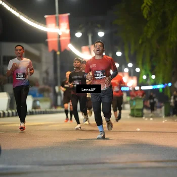 Runner Photo 5774599