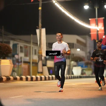 Runner Photo 5774600