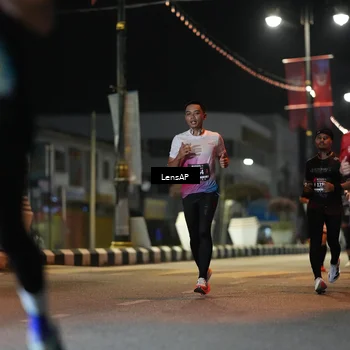 Runner Photo 5774601